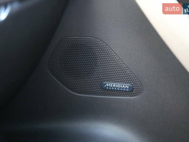 Синій Ягуар Ф-Пейс, об'ємом двигуна 2 л та пробігом 179 тис. км за 22800 $, фото 23 на Automoto.ua