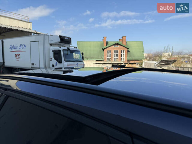 Синий Ягуар Ф-Пейс, объемом двигателя 2 л и пробегом 199 тыс. км за 24900 $, фото 39 на Automoto.ua