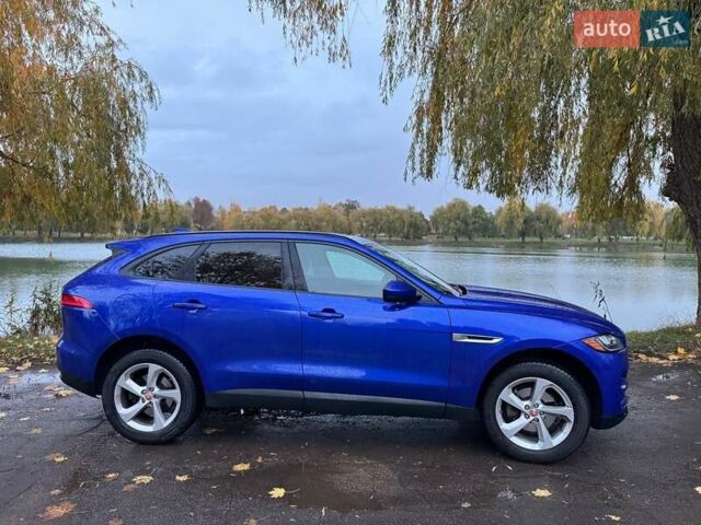 Ягуар Ф-Пейс 2017 у Рівному на Automoto.ua Синій Ягуар Ф-Пейс, об'ємом двигуна 2 л та пробігом 119 тис. км за 16300 $, фото 5 на Automoto.ua
