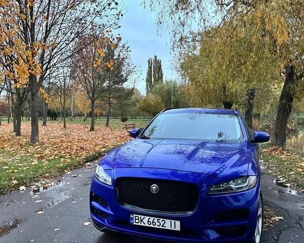 Ягуар Ф-Пейс 2017 у Рівному на Automoto.ua Синій Ягуар Ф-Пейс, об'ємом двигуна 2 л та пробігом 119 тис. км за 16300 $, фото 2 на Automoto.ua