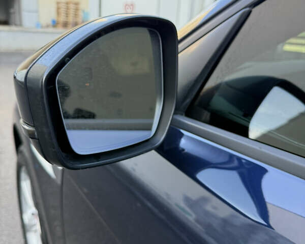 Синий Ягуар Ф-Пейс, объемом двигателя 2 л и пробегом 199 тыс. км за 24900 $, фото 29 на Automoto.ua