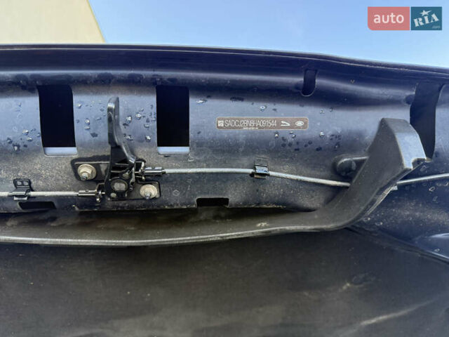 Синий Ягуар Ф-Пейс, объемом двигателя 2 л и пробегом 199 тыс. км за 26500 $, фото 1 на Automoto.ua