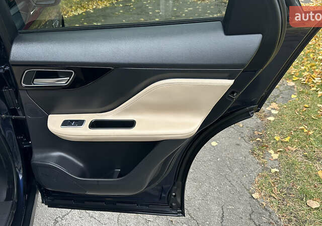 Ягуар Ф-Пейс 2018 у Дубно на Automoto.ua Синій Ягуар Ф-Пейс, об'ємом двигуна 2 л та пробігом 140 тис. км за 16999 $, фото 20 на Automoto.ua