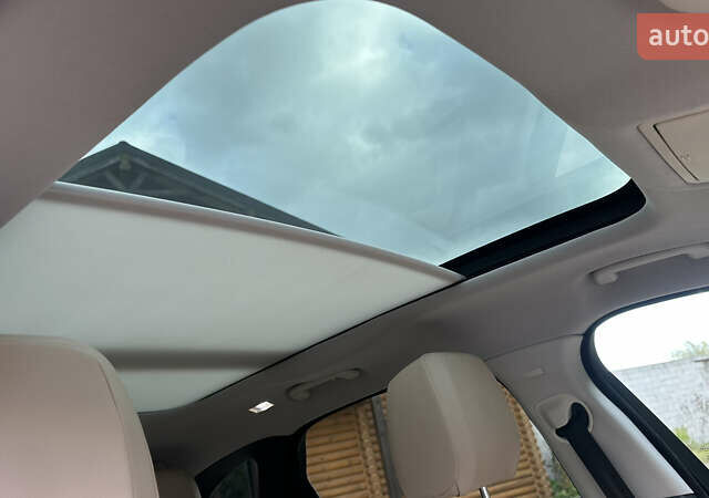 Ягуар Ф-Пейс 2018 у Дубно на Automoto.ua Синій Ягуар Ф-Пейс, об'ємом двигуна 2 л та пробігом 140 тис. км за 16999 $, фото 25 на Automoto.ua