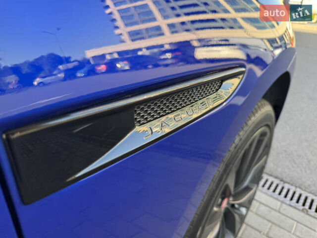 Синій Ягуар Ф-Пейс, об'ємом двигуна 3 л та пробігом 69 тис. км за 29000 $, фото 33 на Automoto.ua