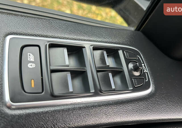 Ягуар Ф-Пейс 2018 у Дубно на Automoto.ua Синій Ягуар Ф-Пейс, об'ємом двигуна 2 л та пробігом 140 тис. км за 16999 $, фото 41 на Automoto.ua