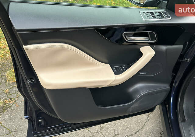 Ягуар Ф-Пейс 2018 у Дубно на Automoto.ua Синій Ягуар Ф-Пейс, об'ємом двигуна 2 л та пробігом 140 тис. км за 16999 $, фото 8 на Automoto.ua