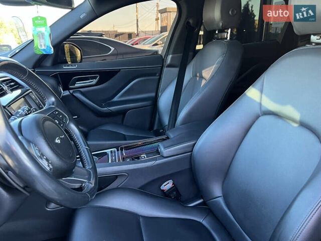 Синий Ягуар Ф-Пейс, объемом двигателя 2 л и пробегом 88 тыс. км за 17800 $, фото 15 на Automoto.ua