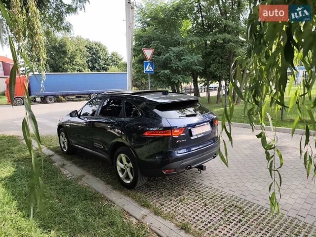 Синій Ягуар Ф-Пейс, об'ємом двигуна 2 л та пробігом 88 тис. км за 17850 $, фото 5 на Automoto.ua