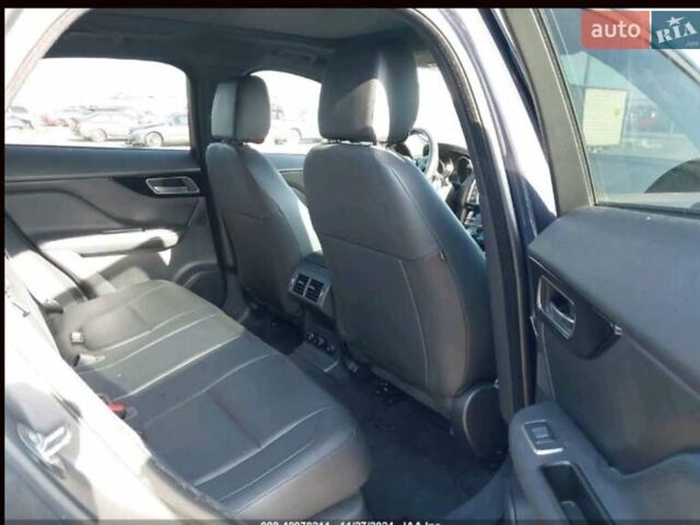 Синий Ягуар Ф-Пейс, объемом двигателя 2 л и пробегом 136 тыс. км за 25400 $, фото 15 на Automoto.ua