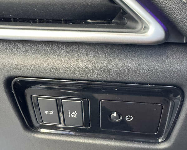 Синій Ягуар Ф-Пейс, об'ємом двигуна 3 л та пробігом 69 тис. км за 29000 $, фото 20 на Automoto.ua