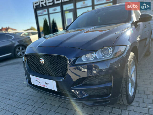 Синий Ягуар Ф-Пейс, объемом двигателя 2 л и пробегом 88 тыс. км за 17800 $, фото 9 на Automoto.ua