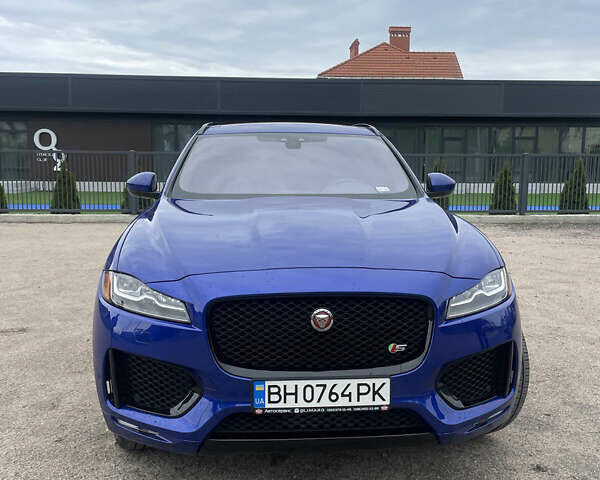 Синий Ягуар Ф-Пейс, объемом двигателя 3 л и пробегом 33 тыс. км за 42000 $, фото 9 на Automoto.ua