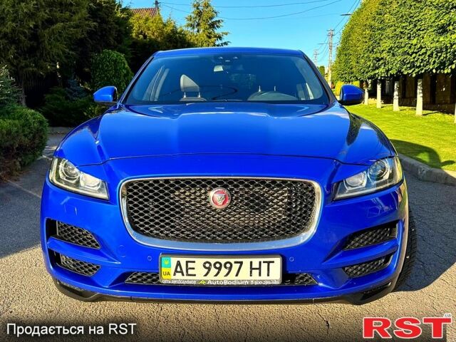 Синій Ягуар Ф-Пейс, об'ємом двигуна 3 л та пробігом 182 тис. км за 30000 $, фото 1 на Automoto.ua