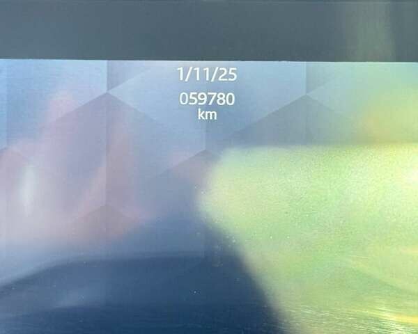 Синий Ягуар Ф-Пейс, объемом двигателя 2 л и пробегом 60 тыс. км за 32000 $, фото 32 на Automoto.ua