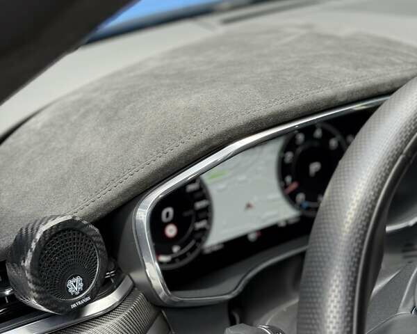 Синій Ягуар Ф-Пейс, об'ємом двигуна 5 л та пробігом 45 тис. км за 75500 $, фото 24 на Automoto.ua