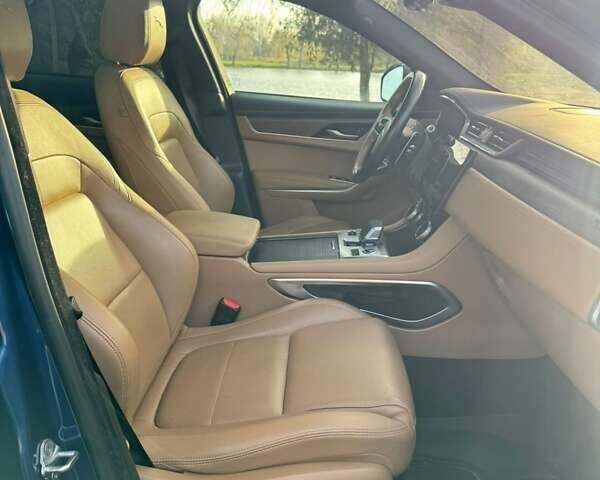 Синій Ягуар Ф-Пейс, об'ємом двигуна 2 л та пробігом 61 тис. км за 32000 $, фото 17 на Automoto.ua