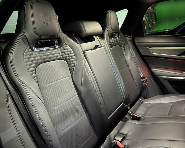 Синій Ягуар Ф-Пейс, об'ємом двигуна 5 л та пробігом 45 тис. км за 75500 $, фото 20 на Automoto.ua