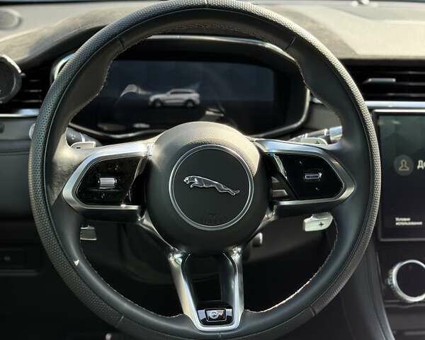 Синій Ягуар Ф-Пейс, об'ємом двигуна 5 л та пробігом 45 тис. км за 75500 $, фото 47 на Automoto.ua