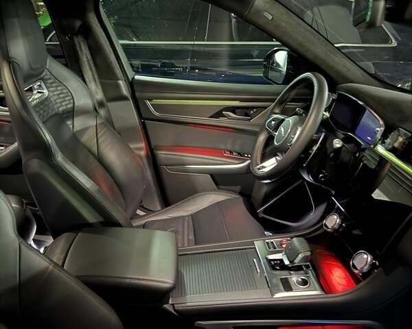 Синій Ягуар Ф-Пейс, об'ємом двигуна 5 л та пробігом 45 тис. км за 75500 $, фото 21 на Automoto.ua