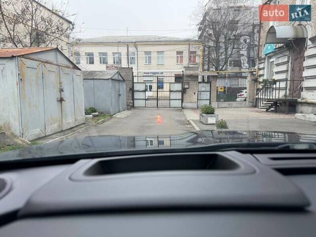 Зеленый Ягуар Ф-Пейс, объемом двигателя 2.99 л и пробегом 143 тыс. км за 28000 $, фото 17 на Automoto.ua