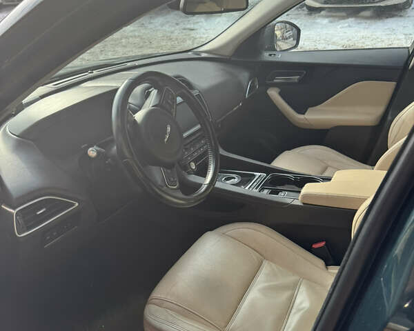 Зеленый Ягуар Ф-Пейс, объемом двигателя 2 л и пробегом 147 тыс. км за 22500 $, фото 14 на Automoto.ua