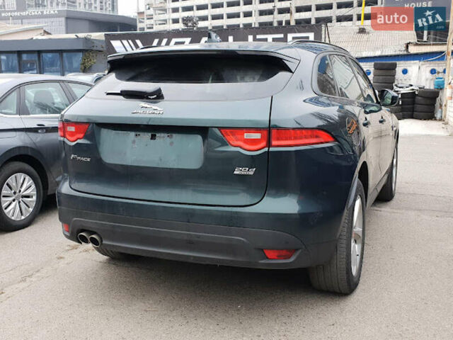 Зелений Ягуар Ф-Пейс, об'ємом двигуна 2 л та пробігом 70 тис. км за 29900 $, фото 3 на Automoto.ua