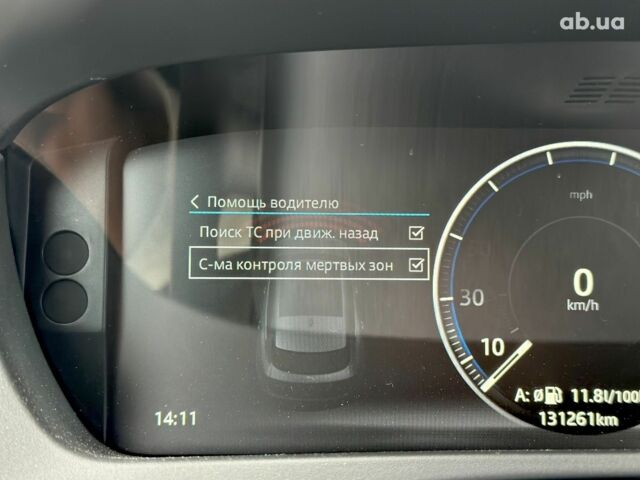 Зеленый Ягуар Ф-Пейс, объемом двигателя 2 л и пробегом 131 тыс. км за 18700 $, фото 12 на Automoto.ua