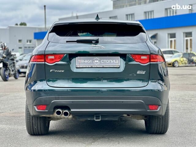 Зеленый Ягуар Ф-Пейс, объемом двигателя 2 л и пробегом 131 тыс. км за 18700 $, фото 3 на Automoto.ua