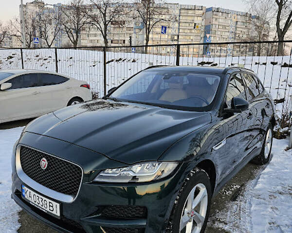Зелений Ягуар Ф-Пейс, об'ємом двигуна 2 л та пробігом 70 тис. км за 29900 $, фото 1 на Automoto.ua