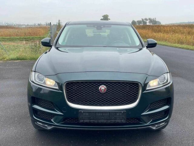 Зеленый Ягуар Ф-Пейс, объемом двигателя 2 л и пробегом 60 тыс. км за 14900 $, фото 1 на Automoto.ua