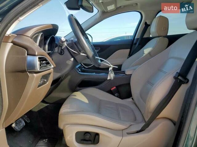 Зеленый Ягуар Ф-Пейс, объемом двигателя 2 л и пробегом 105 тыс. км за 4700 $, фото 6 на Automoto.ua