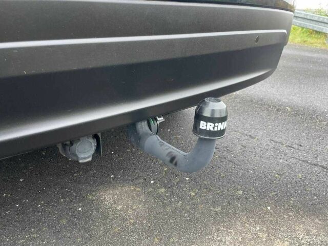 Зеленый Ягуар Ф-Пейс, объемом двигателя 2 л и пробегом 60 тыс. км за 14900 $, фото 17 на Automoto.ua