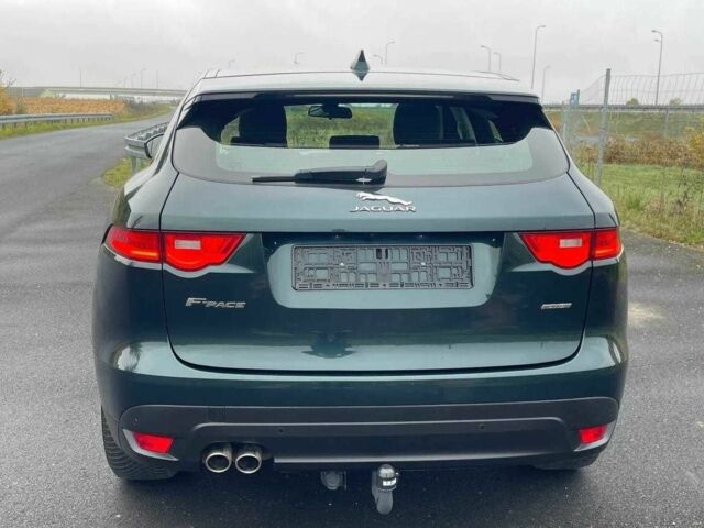 Зеленый Ягуар Ф-Пейс, объемом двигателя 2 л и пробегом 60 тыс. км за 14900 $, фото 6 на Automoto.ua