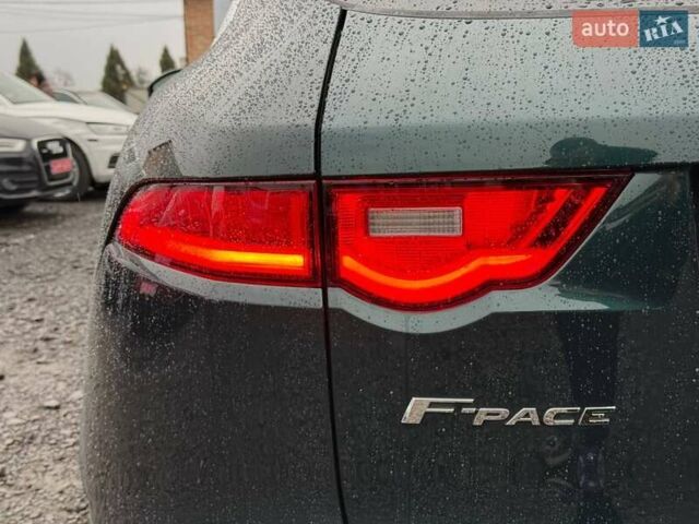 Зелений Ягуар Ф-Пейс, об'ємом двигуна 2 л та пробігом 101 тис. км за 18500 $, фото 42 на Automoto.ua