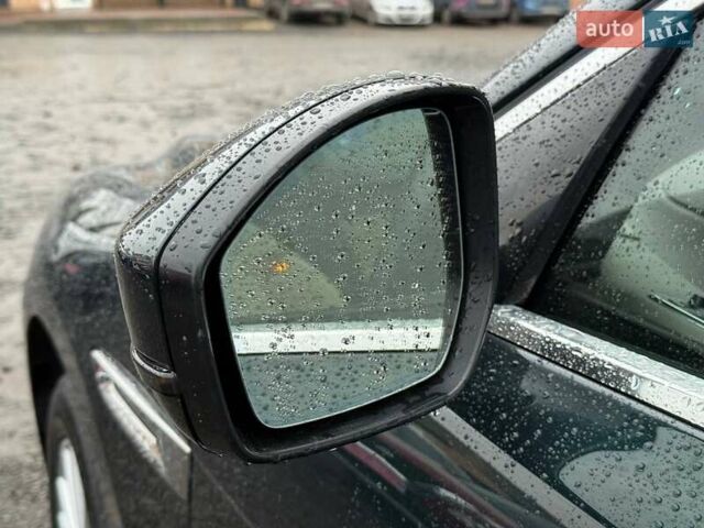 Зелений Ягуар Ф-Пейс, об'ємом двигуна 2 л та пробігом 101 тис. км за 18500 $, фото 16 на Automoto.ua