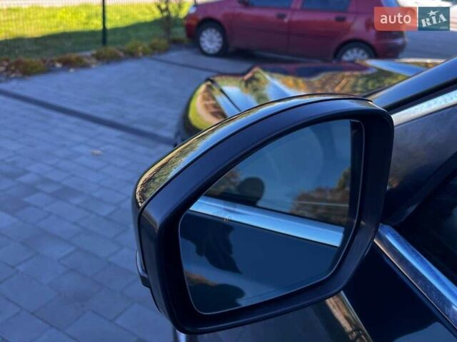 Зеленый Ягуар Ф-Пейс, объемом двигателя 2 л и пробегом 100 тыс. км за 16500 $, фото 28 на Automoto.ua
