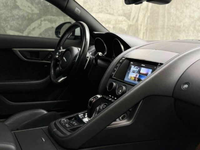 Ягуар Ф-Тайп 2018 у Хмельницькому на Automoto.ua Білий Ягуар Ф-Тайп, об'ємом двигуна 3 л та пробігом 36 тис. км за 35200 $, фото 7 на Automoto.ua