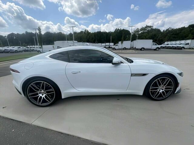 Ягуар Ф-Тайп 2023 в Львове на Automoto.ua Белый Ягуар Ф-Тайп, объемом двигателя 5 л и пробегом 10 тыс. км за 40000 $, фото 6 на Automoto.ua