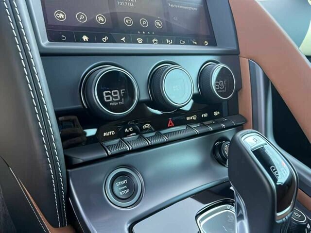 Ягуар Ф-Тайп 2023 в Львове на Automoto.ua Белый Ягуар Ф-Тайп, объемом двигателя 5 л и пробегом 10 тыс. км за 40000 $, фото 10 на Automoto.ua