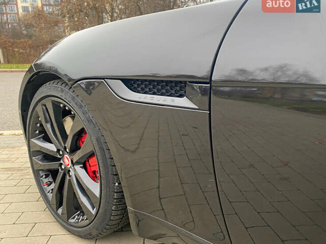 Черный Ягуар Ф-Тайп, объемом двигателя 3 л и пробегом 75 тыс. км за 33300 $, фото 32 на Automoto.ua