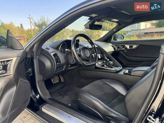 Черный Ягуар Ф-Тайп, объемом двигателя 3 л и пробегом 158 тыс. км за 22550 $, фото 9 на Automoto.ua