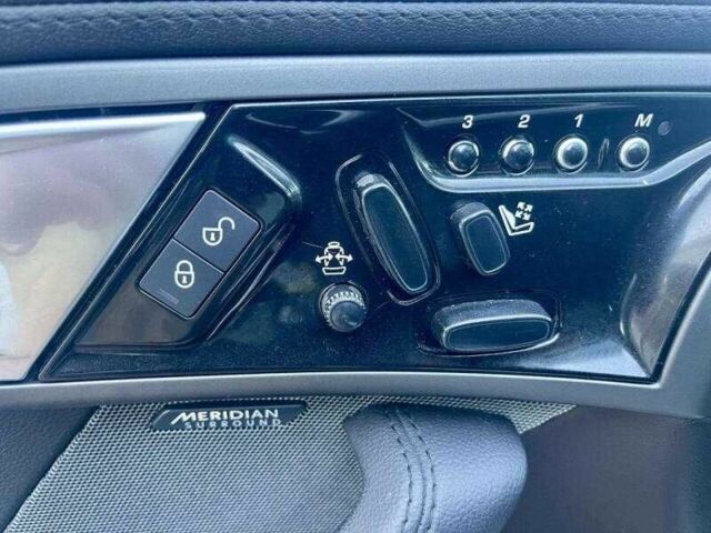 Черный Ягуар Ф-Тайп, объемом двигателя 3 л и пробегом 36 тыс. км за 9400 $, фото 9 на Automoto.ua