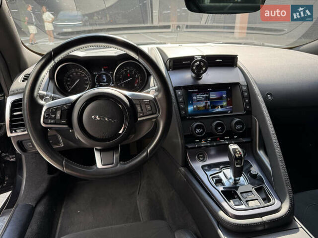 Ягуар Ф-Тайп 2017 в Киеве на Automoto.ua Черный Ягуар Ф-Тайп, объемом двигателя 3 л и пробегом 57 тыс. км за 32000 $, фото 13 на Automoto.ua