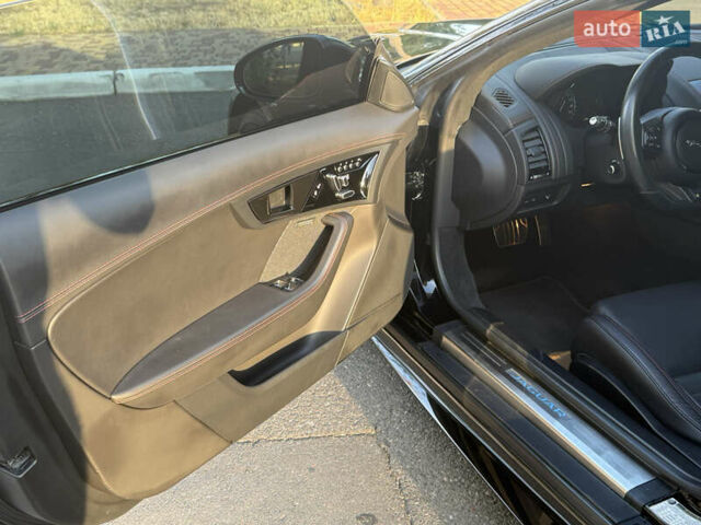 Чорний Ягуар Ф-Тайп, об'ємом двигуна 5 л та пробігом 45 тис. км за 42000 $, фото 14 на Automoto.ua