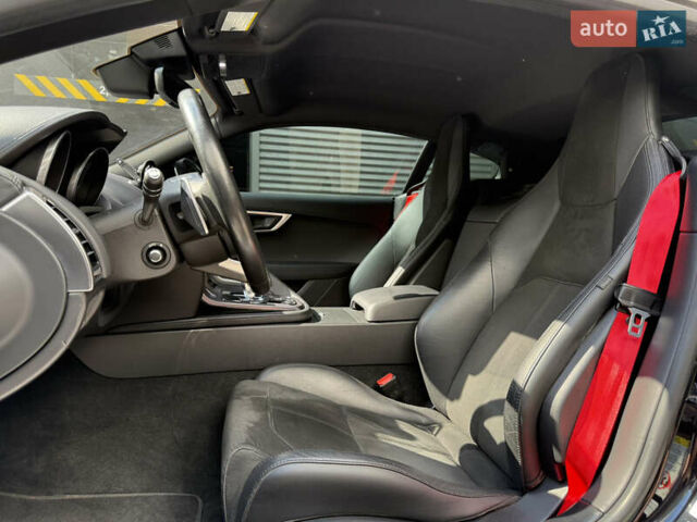 Черный Ягуар Ф-Тайп, объемом двигателя 3 л и пробегом 57 тыс. км за 32000 $, фото 11 на Automoto.ua