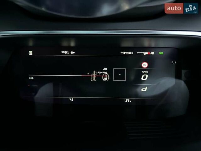 Черный Ягуар Ф-Тайп, объемом двигателя 2 л и пробегом 18 тыс. км за 64900 $, фото 76 на Automoto.ua