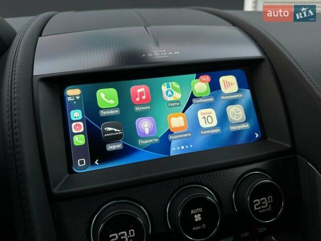 Черный Ягуар Ф-Тайп, объемом двигателя 2 л и пробегом 18 тыс. км за 64900 $, фото 61 на Automoto.ua