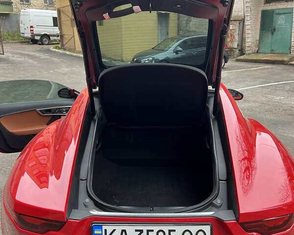 Красный Ягуар Ф-Тайп, объемом двигателя 3 л и пробегом 29 тыс. км за 61900 $, фото 19 на Automoto.ua