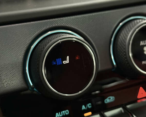 Синій Ягуар Ф-Тайп, об'ємом двигуна 5 л та пробігом 13 тис. км за 64000 $, фото 28 на Automoto.ua